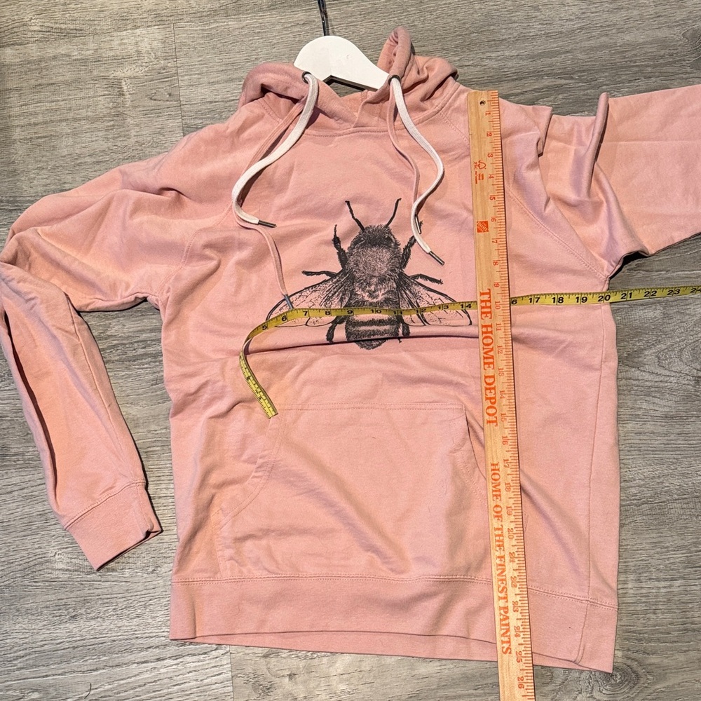 Pink Bee Graphic Hoodie - Picture 2 of 6